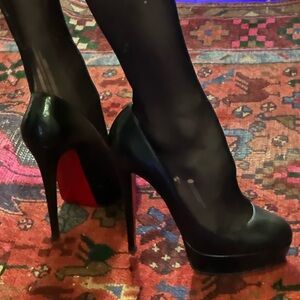 Bianca platform louboutin pumps sz 37